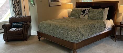 King Bed with push mattress and great sheets!