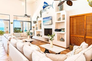 The large indoor living space at La Koubba is the perfect place to enjoy Turks and Caicos life.