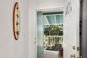 Welcome to the Kona Surf House