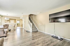 Living Room | 1st Floor | Smart TV w/ Cable