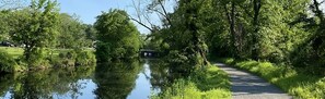 Delaware & Raritan Canal State Park Trail - Colonial Park