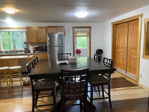 Big dinning table sits 8 guests 