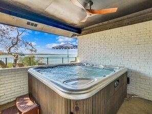 Enjoy the most beautiful lake sunsets from the warm soothing comfort of this private jacuzzi!