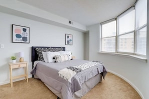 Queen size bed