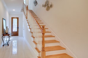 Front Entry | Free WiFi | Central Heating & Air Conditioning