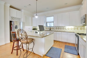 Kitchen | Pet Friendly w/ Fee | 3-Story Home | Computers