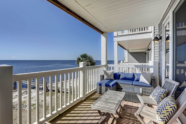 Carrabelle Vacation Rental | 2BR | 2BA | Step-Free Access | 1,160 Sq Ft