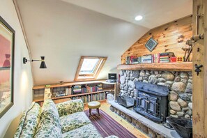 Living Room | Fireplace | Window A/C Units