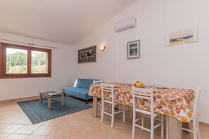 Wohn- und Esszimmer