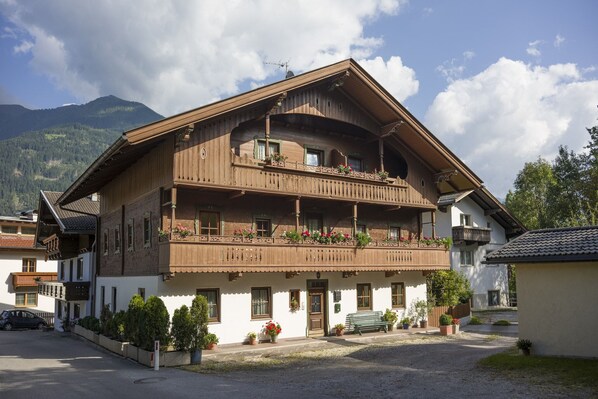 Holiday Home Exterior [summer]