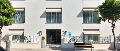 Extérieur