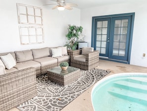 French doors to dining room