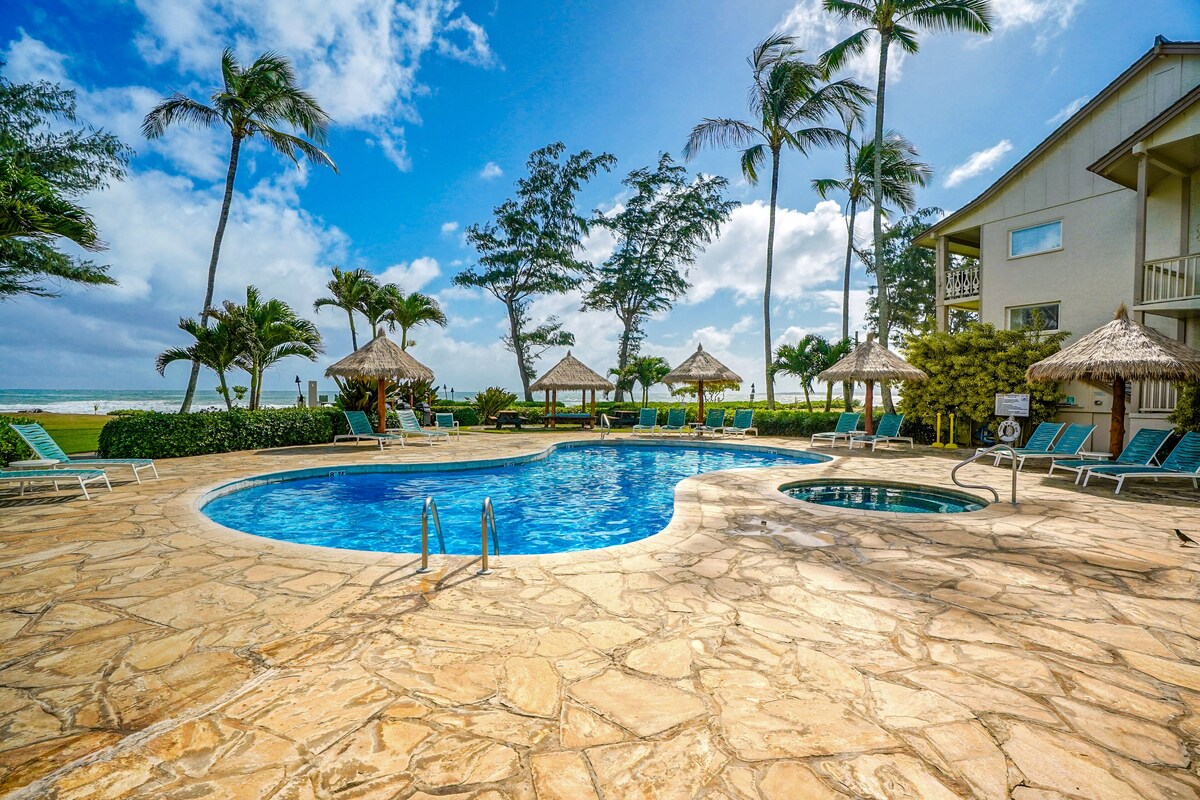 Ground-floor resort condo with ocean & sunrise views – beachside pool & hot tub