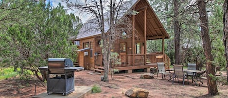 Heber Vacation Rental | 1BR | 1BA | 3 Steps Required For Access