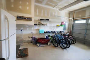 Bicycles and helmets are provided in the garage to bike around Bayside.