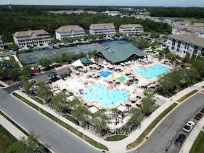 These outdoor pools, hot tub, and courts can be enjoyed with paid guest passes.