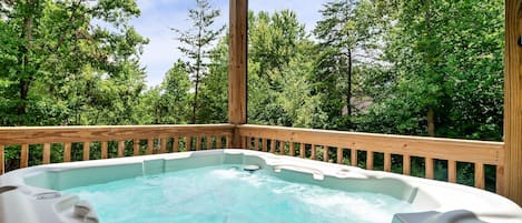 Bain à remous extérieur