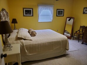Master Bedroom with Queen bed, ensuite and walk-in closet