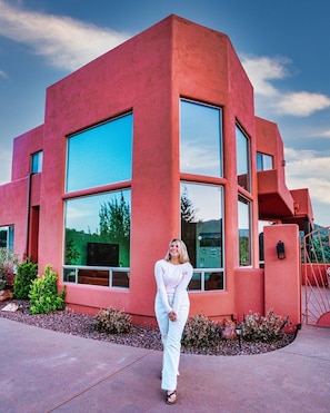 Ready to explore! Our excited guest can't wait to start her Sedona adventure.