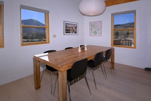 Dining table, seating for 6