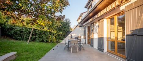 Terrasse et jardin