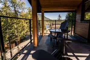 Sitting area off the kitchen