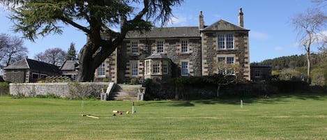 Lochieheads House 