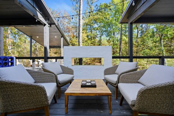 Large patio with tons of seating and beautiful views!