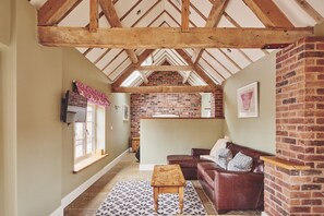 The living room at The Dairy Barn, Worcestershire