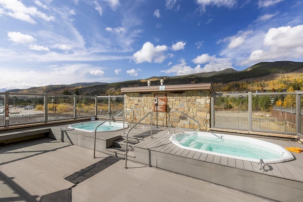 2756 Slopeside - a SkyRun Keystone Property - 