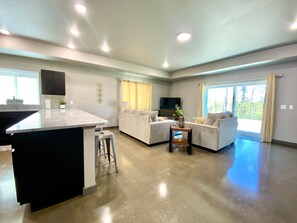 Living Area and Eat-In Kitchen (1)