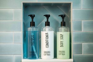 Équipements de salle de bain
