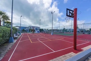 Sportplatz