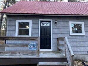Welcome to the Cozy Cabin