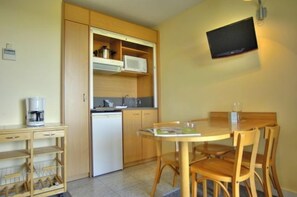 Prepare meals in the comfort of your very own kitchenette.