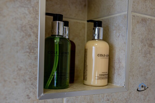 Bathroom amenities