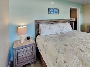 Primary Bedroom - King Bed