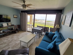 Ready. Set. Relax. - Your vacation starts the minute you step inside Drift Away. Enjoy!