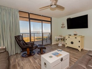 Decorative touches makes this unit special.