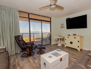 Decorative touches makes this unit special.