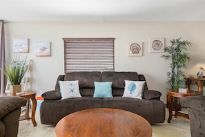 Reclining Sofa