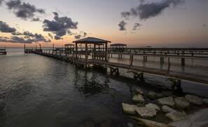 200' Private Fishing Pier