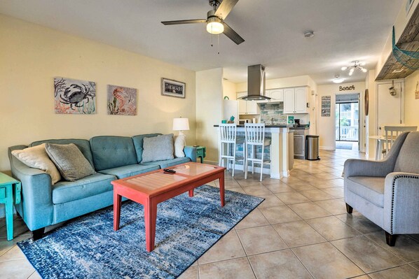 Carolina Beach Vacation Rental | 1BR | 1BA | 640 Sq Ft | Stairs Required