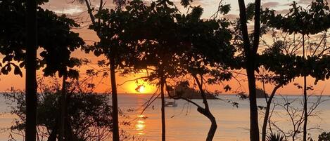 Golden Hour in Playa Danta