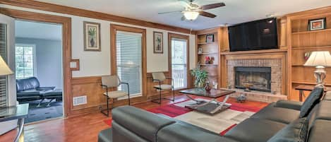 Lawrenceville Vacation Rental | 4BR | 2.5BA | Stairs Required | 2,800 Sq Ft