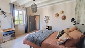 Chambre vue sur le jardin