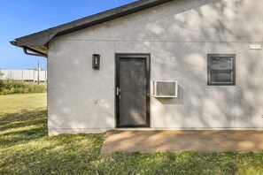 Private entrance to Unit 4