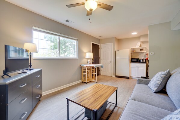 Columbus Vacation Rental | 1BR | 1BA | 1 Stair Required to Enter