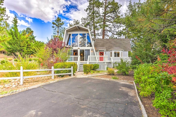 Big Bear Vacation Rental | 2BR | 2BA | Stairs Required | 1,718 Sq Ft