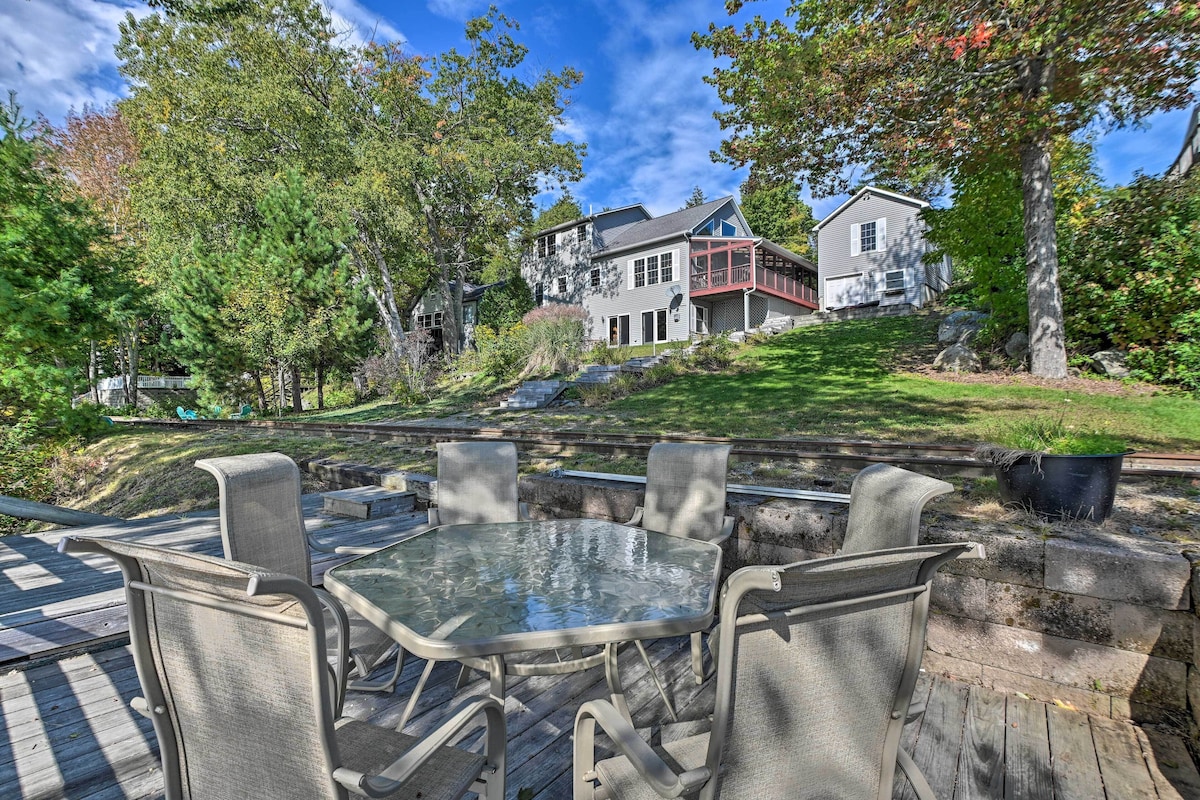 Inviting Lakefront Home: Seasonal Boat Dock!